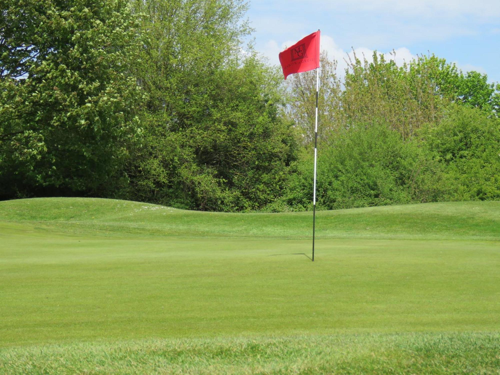 Manor Of Groves Hotel, Golf & Health Club Собриджуърт Екстериор снимка