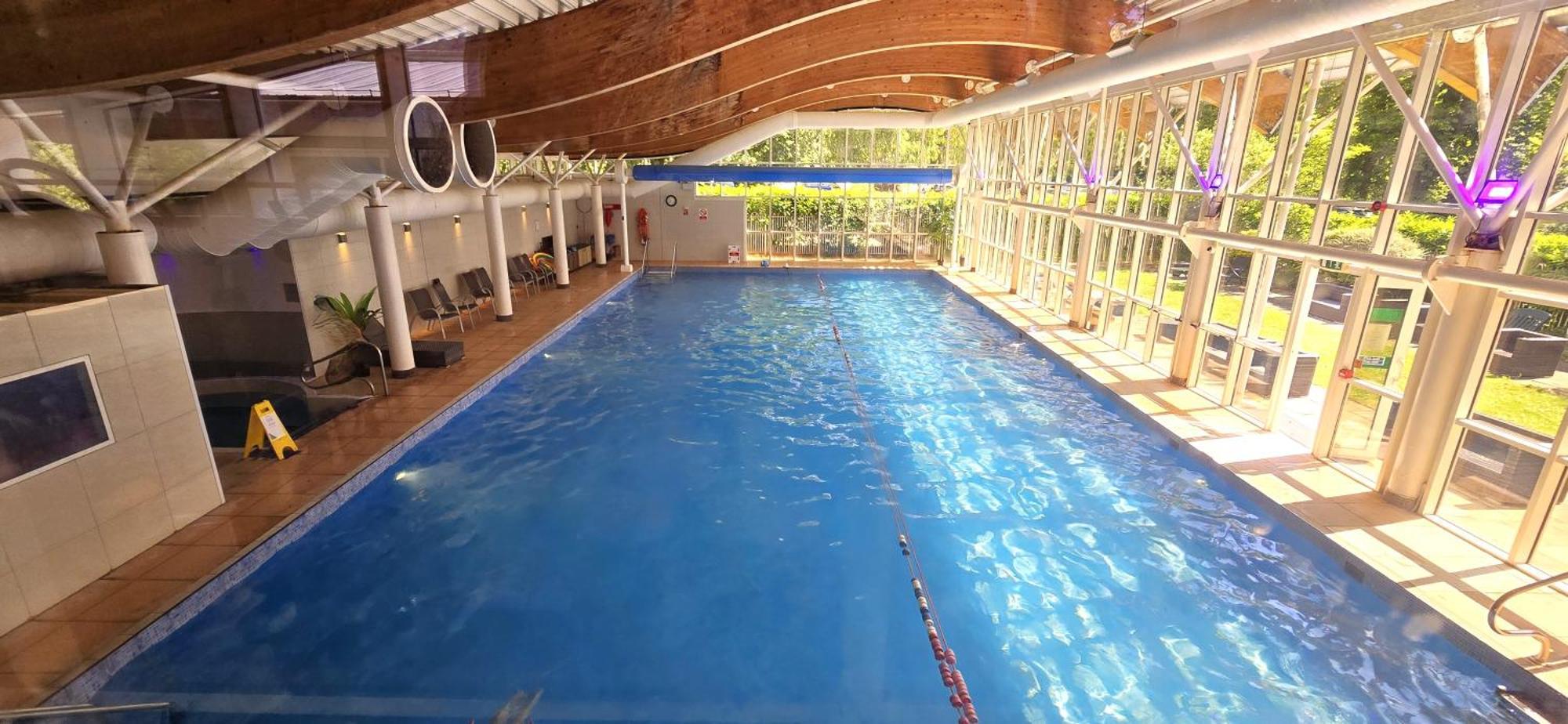 Manor Of Groves Hotel, Golf & Health Club Собриджуърт Екстериор снимка